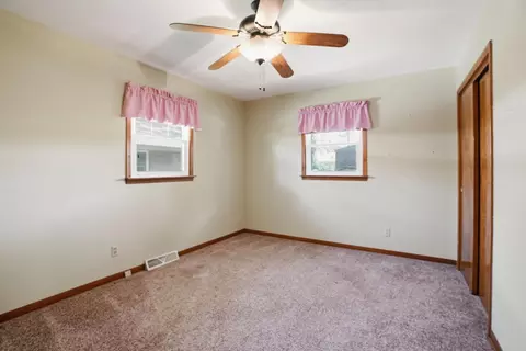 Bedroom - 613 E Ash Pl, Griffith, IN 46319 photo 1 of 3