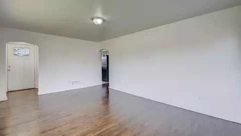 Living - 1450 W 35th Ave, Gary, IN 46408 photo 2 of 3