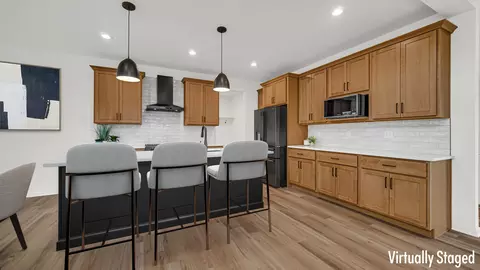 Kitchen - 43 Levanno Dr, Crown Point, IN 46307 photo 1 of 3