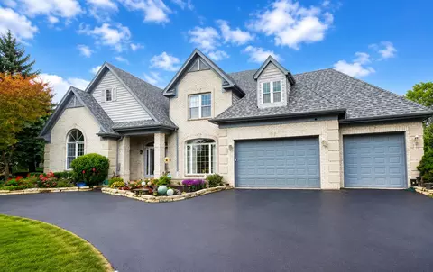 1301 Ballybunion Ct, Dyer, IN 46311