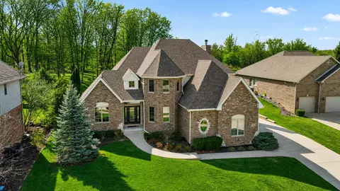9080 Winding Trl, Saint John, IN 46373