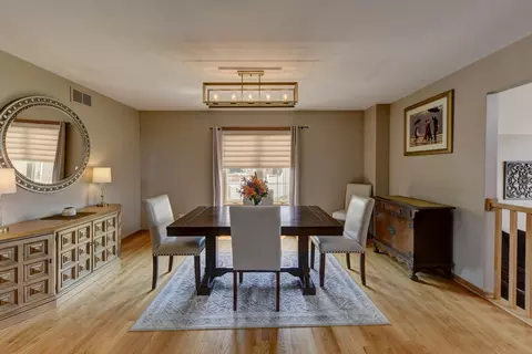 Dining - 817 Robin Ct, Dyer, IN 46311 photo 1 of 2