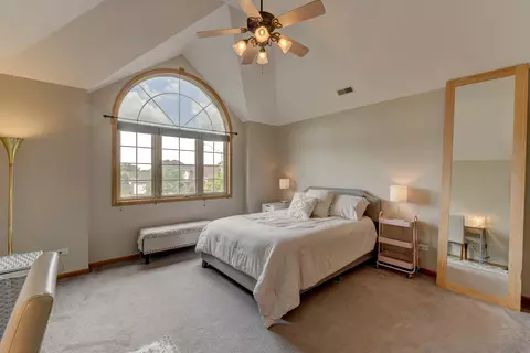 Bedroom - 817 Robin Ct, Dyer, IN 46311 photo 3 of 4