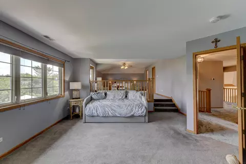 Bedroom - 817 Robin Ct, Dyer, IN 46311 photo 1 of 4