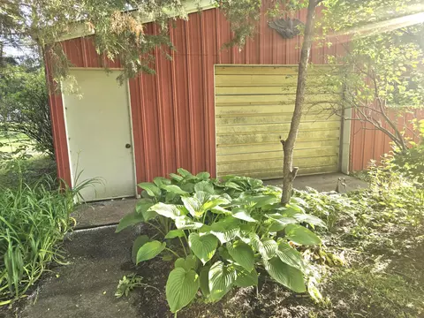 Exterior - 603 E Sigler St, Hebron, IN 46341 photo 6 of 7
