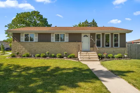 6910 W 85th Ave, Crown Point, IN 46307