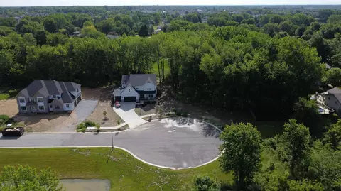 9155 Willow Ln, Saint John, IN 46373 photo 2
