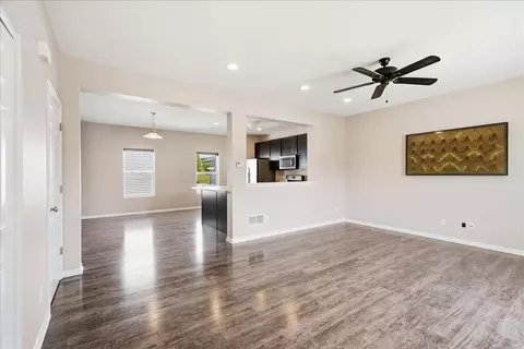 Living - 2549 W 127th Ave, Crown Point, IN 46307 photo 1 of 2