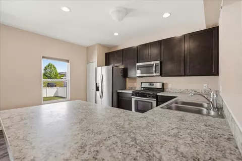 Kitchen - 2549 W 127th Ave, Crown Point, IN 46307 photo 1 of 1