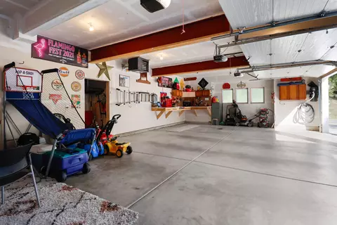 7747 Maple Ave, Gary, IN 46403 photo 5