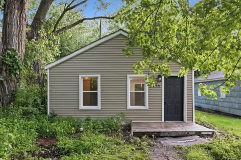 2456 Mount St, Gary, IN 46406