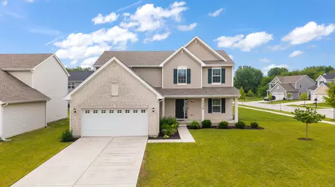 11135 Michigan Pl, Crown Point, IN 46307