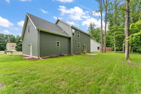 Exterior - 1758 Summerlin Dr, Chesterton, IN 46304 photo 7 of 11