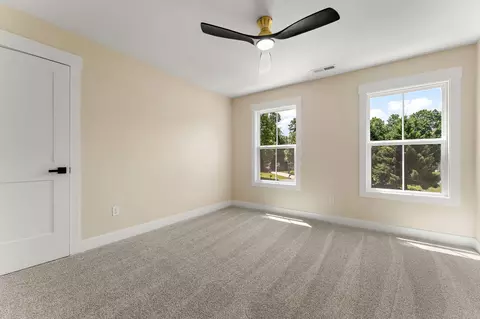 Bedroom - 1758 Summerlin Dr, Chesterton, IN 46304 photo 3 of 7