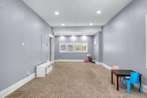 Living - 1624 Central Ave, Whiting, IN 46394 photo 2 of 2