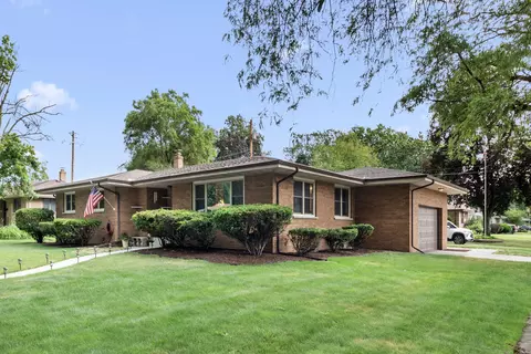 8423 Hohman Ave, Munster, IN 46321