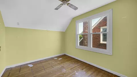 Bedroom - 2131 Stanton Ave, Whiting, IN 46394 photo 1 of 3