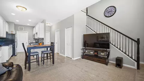 Entry Way - 911 E 113th Ln, Crown Point, IN 46307 photo 1 of 2