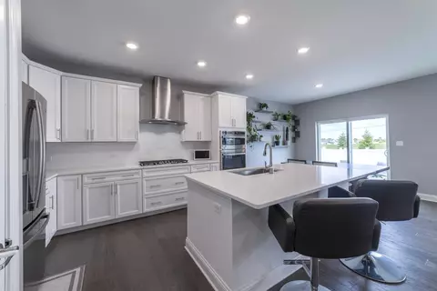 Kitchen - 2080 E 109th Pl, Crown Point, IN 46307 photo 1 of 5