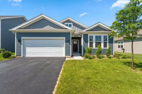 7656 W 105th Pl, Crown Point, IN 46307