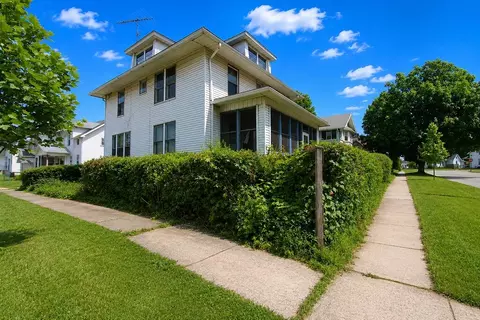 111 Noble St, La Porte, IN 46350