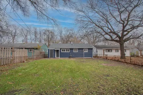 Exterior - 940 Mount St, Gary, IN 46406 photo 5 of 5