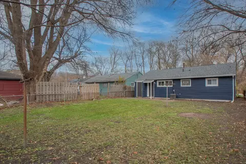 Exterior - 940 Mount St, Gary, IN 46406 photo 3 of 5