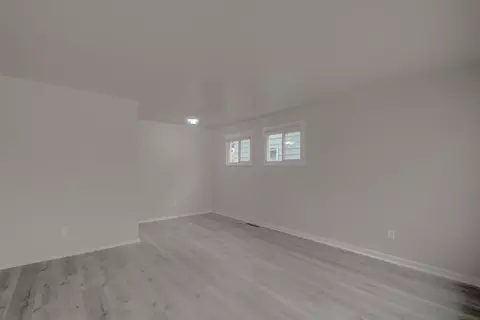 Living - 940 Mount St, Gary, IN 46406 photo 3 of 3