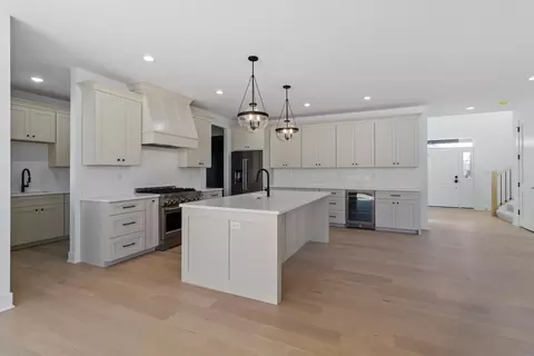 9657 Dunegrass Way, Saint John, IN 46373 photo 12