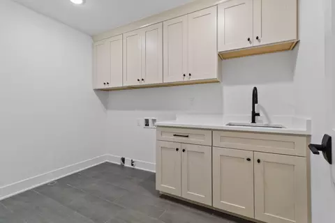 9657 Dunegrass Way, Saint John, IN 46373 photo 33