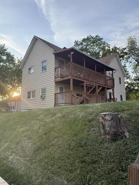 509 Union St, Valparaiso, IN 46383
