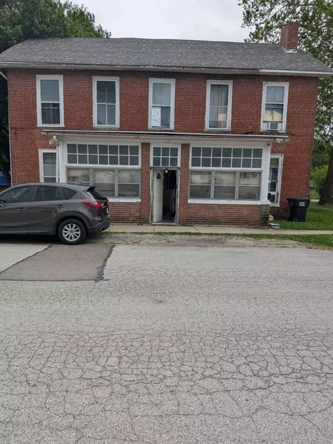 117 S Virginia St, Rockville, IN 47872