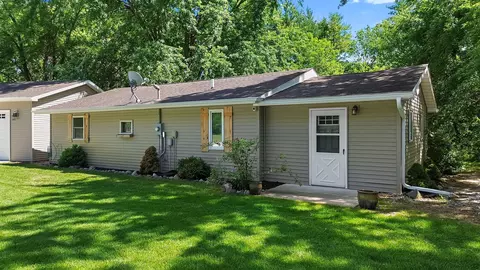 171 E State Road 10, Wheatfield, IN 46392 photo 2