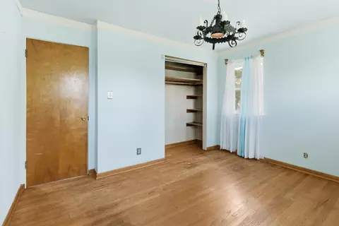 Bedroom - 4060 E 13th Ave, Gary, IN 46403 photo 2 of 4