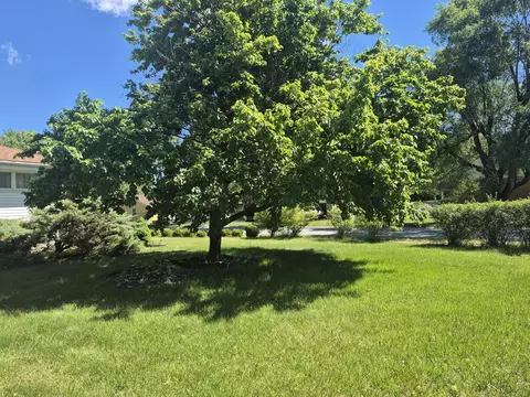 Exterior - 4060 E 13th Ave, Gary, IN 46403 photo 3 of 5