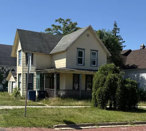 127 E William St, Michigan City, IN 46360