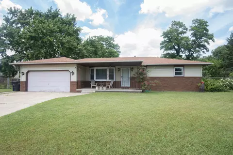 5196 Dolphin Ct, Portage, IN 46368