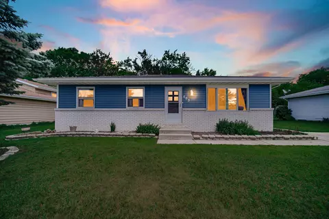 603 Aspen St, Hebron, IN 46341