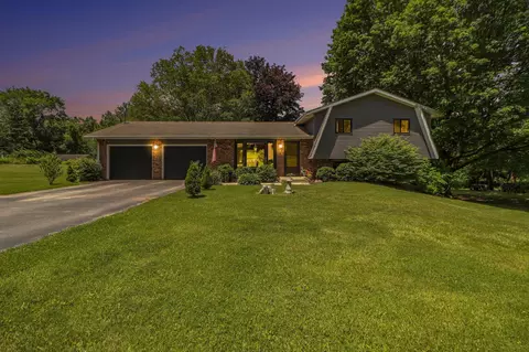 3276 N 525, La Porte, IN 46350