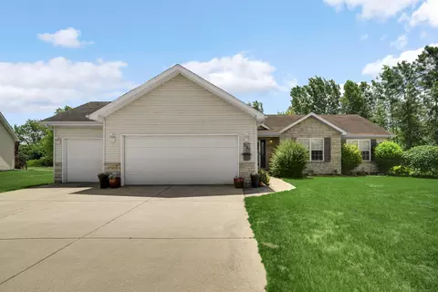 1730 Elderberry Cir, De Motte, IN 46310