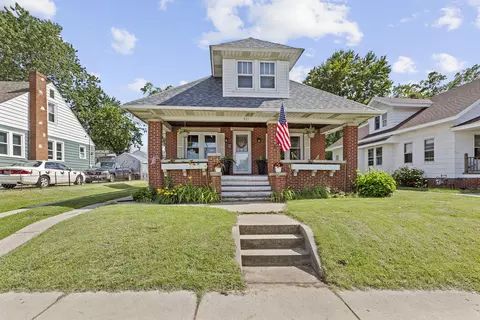 511 Greenwood Ave, Michigan City, IN 46360