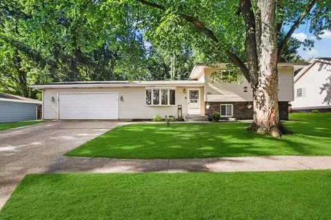 7107 Brentwood Ave, Portage, IN 46368