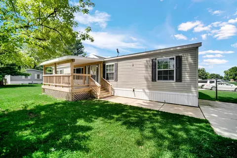 5113 Burnham Ave #241, Portage, IN 46368