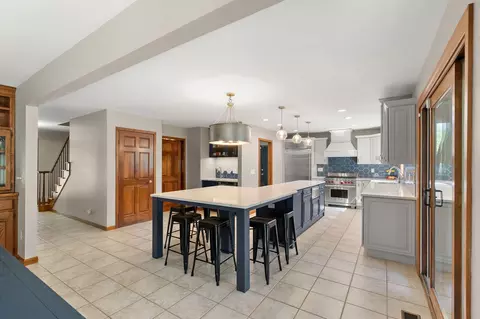 Kitchen - 600 Morningside Dr, Crown Point, IN 46307 photo 5 of 7
