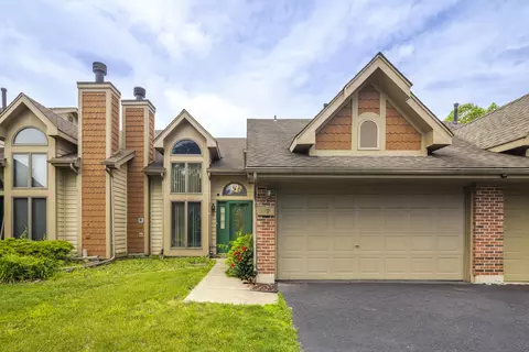 1494 Lake St, Hobart, IN 46342