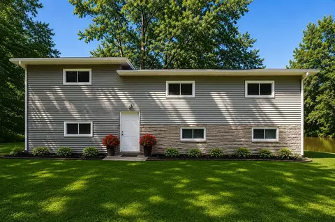 3023 N Tanner 1, Winamac, IN 46996