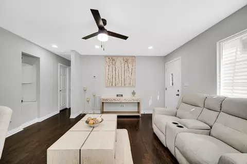Entry Way - 1948 Mckinley St, Gary, IN 46404 photo 1 of 1