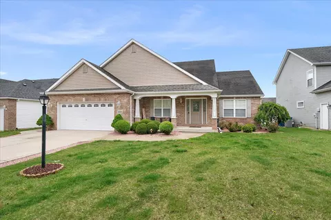 10331 Nelson St, Crown Point, IN 46307