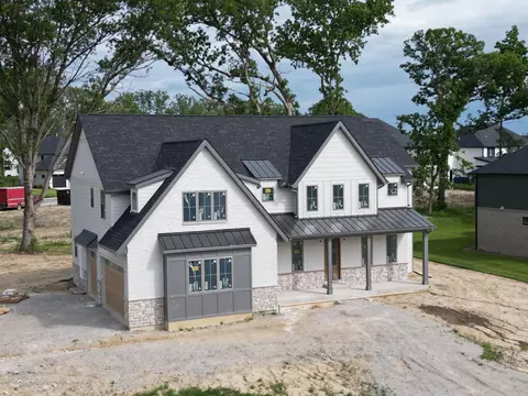 Exterior - 9601 Sweetspire Ave, Saint John, IN 46373 photo 2 of 4