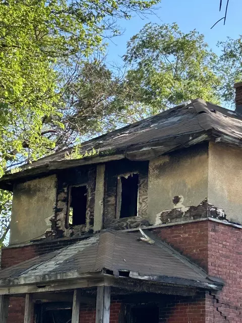 547 Madison St, Gary, IN 46402 photo 4